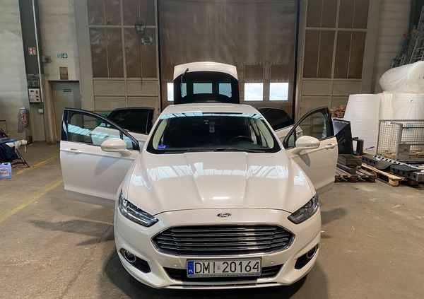 Ford Mondeo cena 68000 przebieg: 135000, rok produkcji 2015 z Milicz małe 137